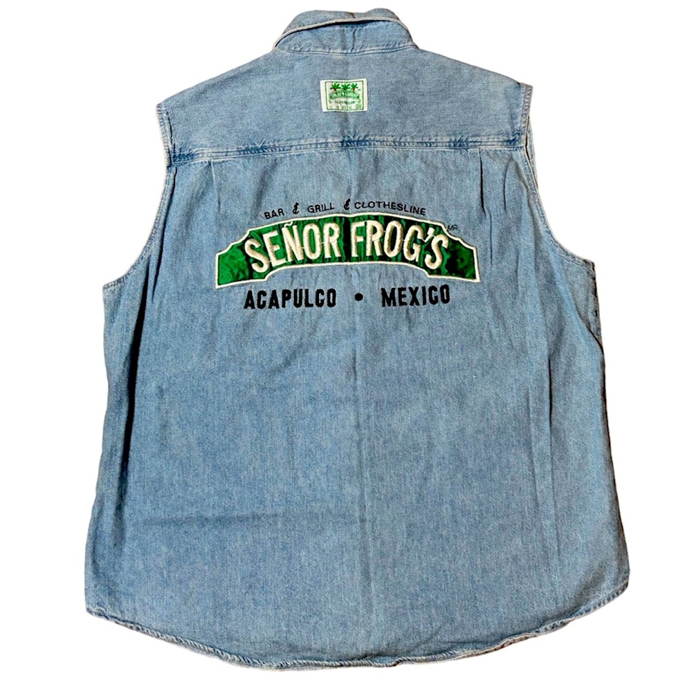 Carlos'n Charlie's Señor Frogs Button Up Denim Size Small